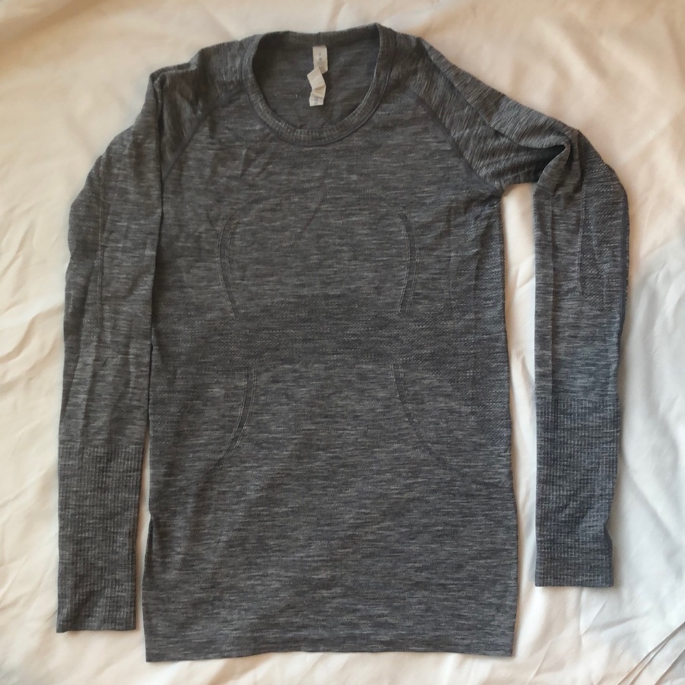 Lululemon Top - Size 8